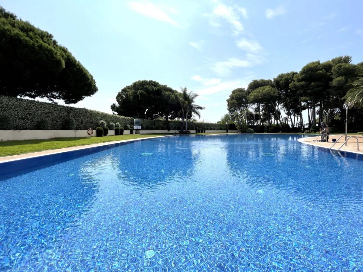Luxurycambrils Resort&Spa 外观 照片