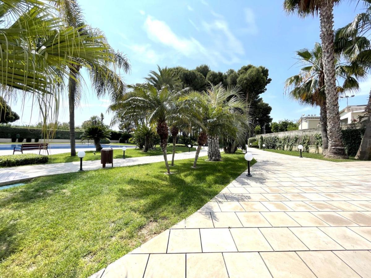 Luxurycambrils Resort&Spa 外观 照片