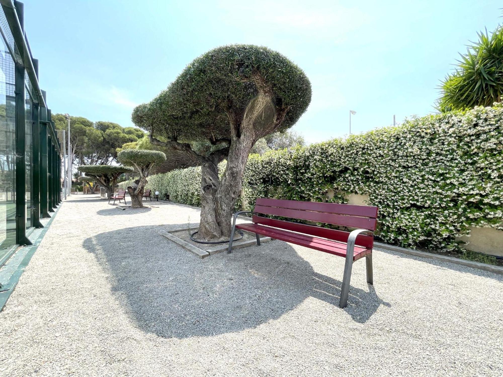 Luxurycambrils Resort&Spa 外观 照片